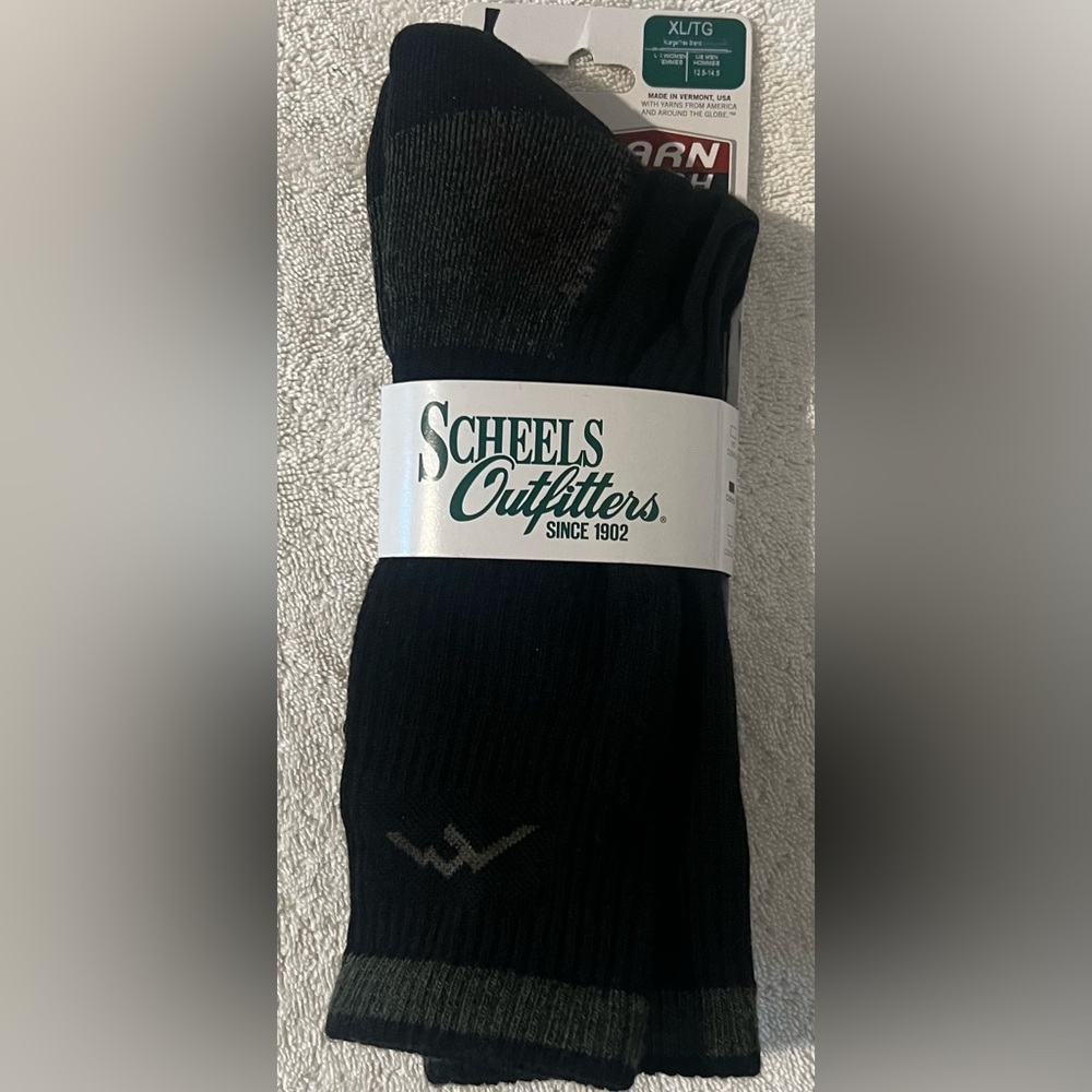 Scheels Outfitters socks XL
